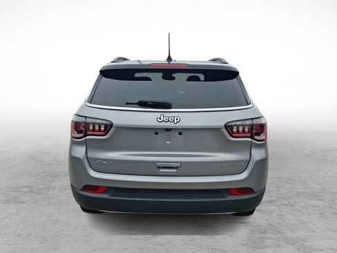 Used 2023 Jeep Compass Limited AWD/4WD image 4