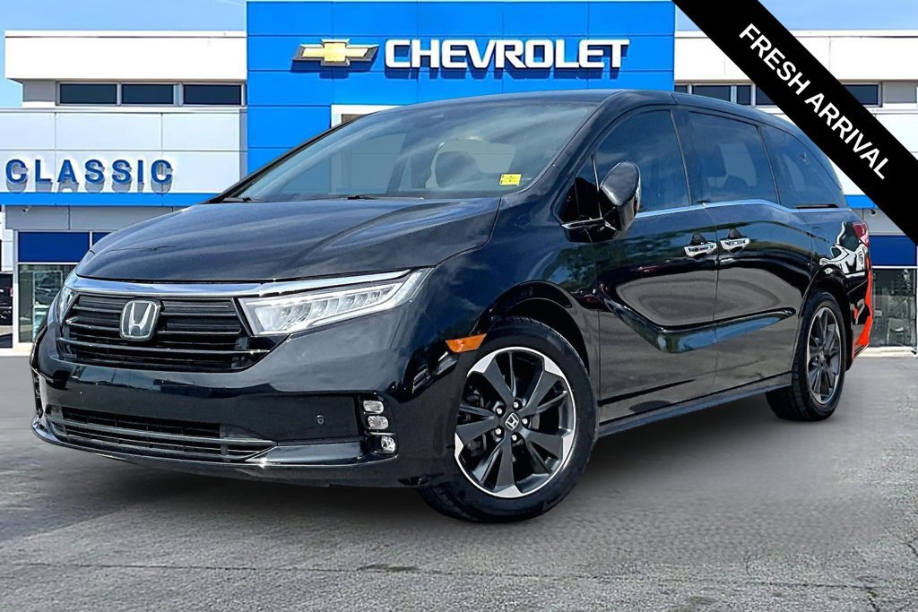 Used 2023 Honda Odyssey Elite image 2