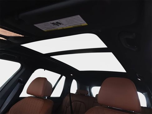 New 2026 BMW X5 sDrive40i image 18