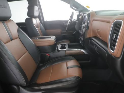 Used 2022 Chevrolet Silverado 1500 High Country w/ Safety Package II image 32