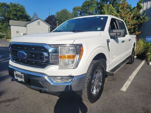 Used 2022 Ford F150 XLT w/ XTR Package image 8