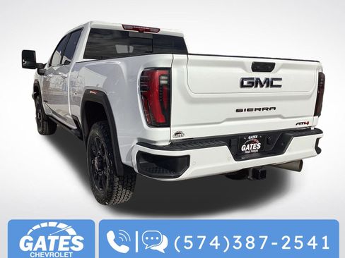 Used 2024 GMC Sierra 2500 AT4 w/ AT4 Premium Plus Package image 7