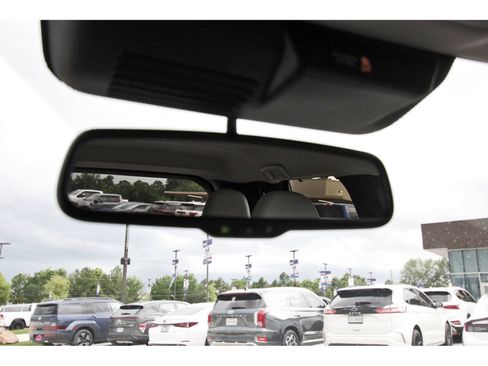 Used 2023 Mitsubishi Outlander SEL FWD image 25