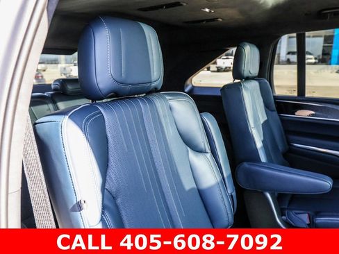 Used 2025 Cadillac Escalade IQ Sport 2 image 27