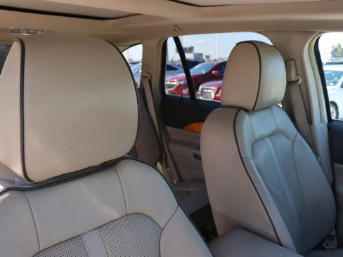 Used 2015 Lincoln MKX FWD w/ Equipment Group 102A image 16