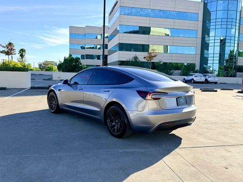 Used 2025 Tesla Model 3 RWD image 11