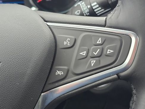 Used 2022 Chevrolet Equinox LT image 35