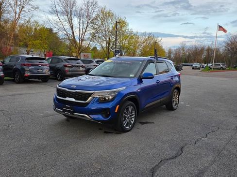 Certified 2021 Kia Seltos S AWD/4WD image 4