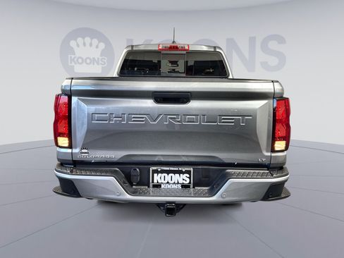 Used 2024 Chevrolet Colorado LT w/ LT Convenience Package II image 5
