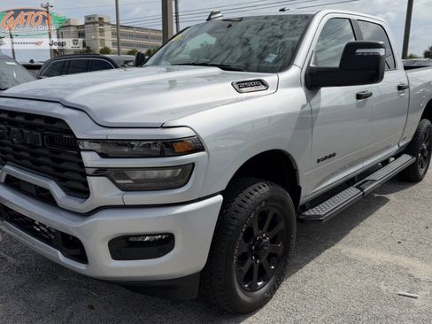 Used 2026 RAM 2500 Big Horn AWD/4WD image 1