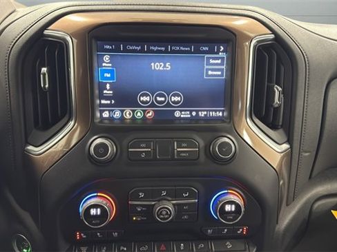 Used 2022 Chevrolet Silverado 3500 High Country w/ Z71 Off-Road Package image 16