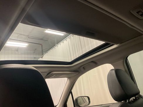 Certified 2023 Subaru Forester Limited image 29