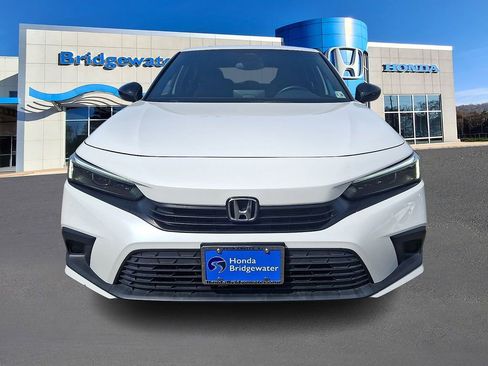 Used 2023 Honda Civic Sport image 2