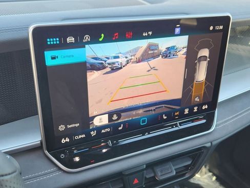 New 2026 Volkswagen Tiguan SE R-Line image 8