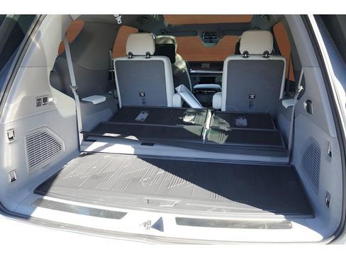 New 2026 Cadillac Escalade IQL Sport 1 w/ LPO, ONYX Package image 24