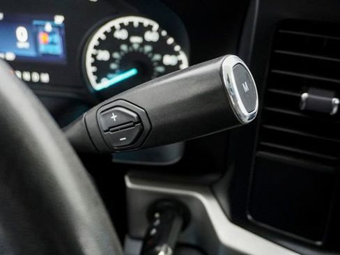 Used 2023 Ford F350 XLT image 22