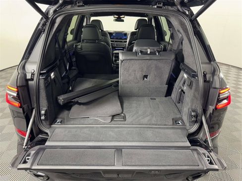 Used 2023 BMW X7 M60i w/ Executive Package image 14
