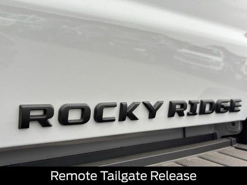 New 2026 Ford F250 XLT w/ XLT Premium Package image 24