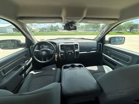 Used 2016 RAM 1500 Big Horn AWD/4WD image 19