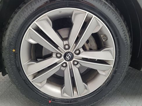 Used 2013 Hyundai Santa Fe Limited w/ Technology Pkg FWD image 31