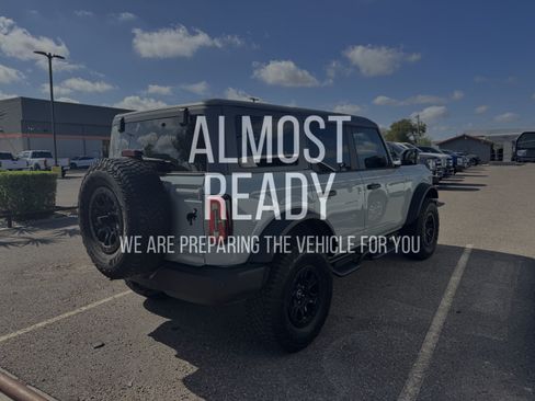 Used 2024 Ford Bronco Wildtrak AWD/4WD image 4