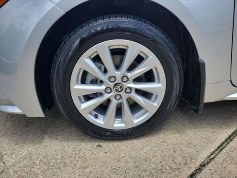 Certified 2026 Toyota Corolla LE w/ LE Premium Package FWD image 30
