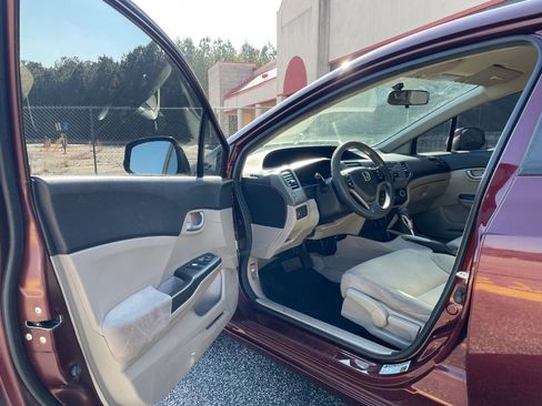 Used 2012 Honda Civic LX image 12