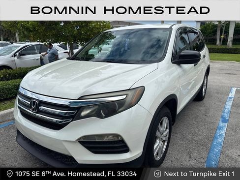 Used 2016 Honda Pilot LX image 1