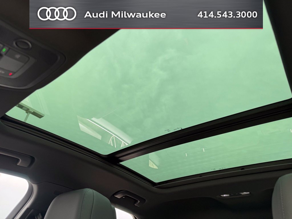Used 2024 Audi Q3 2.0T Premium Plus AWD/4WD image 32