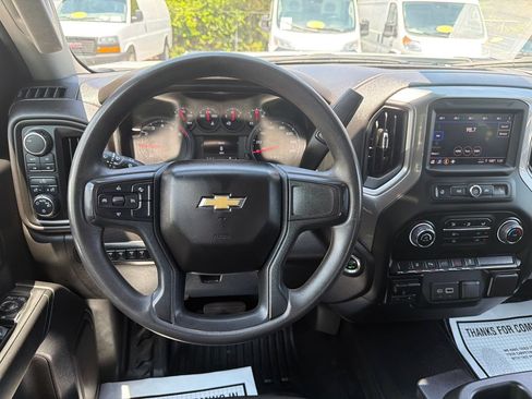 Used 2024 Chevrolet Silverado 2500 W/T w/ WT Fleet Convenience Package AWD/4WD image 19