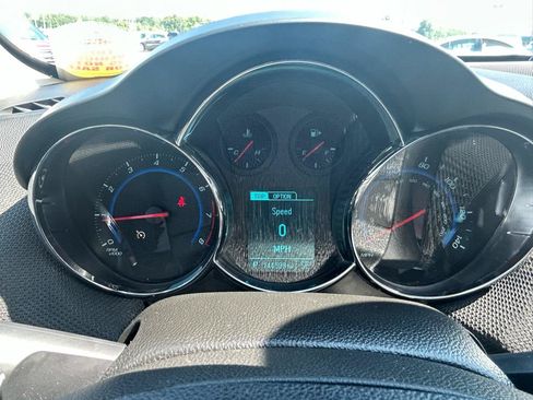 Used 2016 Chevrolet Cruze LT FWD image 29