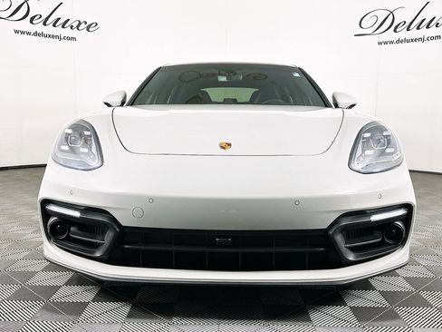 Used 2023 Porsche Panamera 4 Platinum Edition AWD/4WD image 2