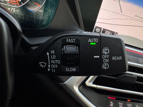 Used 2022 BMW X7 M50i image 90