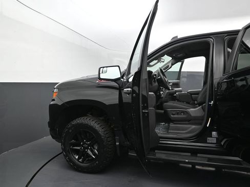 Used 2024 Chevrolet Silverado 1500 Custom Trail Boss AWD/4WD image 13