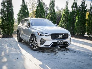 Used 2025 Volvo XC60 B5 Plus video 2