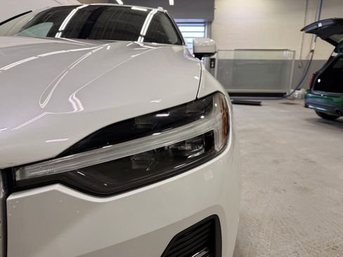 Used 2023 Volvo XC60 B5 Plus w/ Protection Package Premier image 9