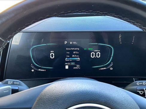 Used 2023 Kia Sportage EX image 19