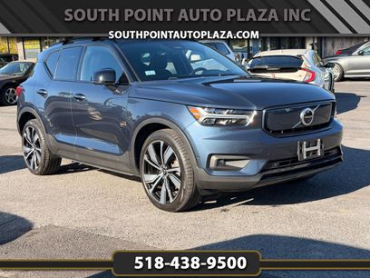 Used 2022 Volvo XC40 P8 Recharge Plus