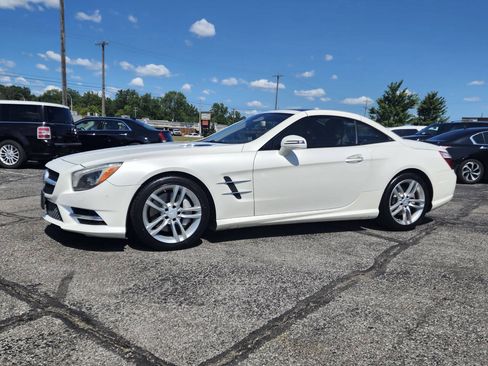 Used 2013 Mercedes-Benz SL 550 image 4