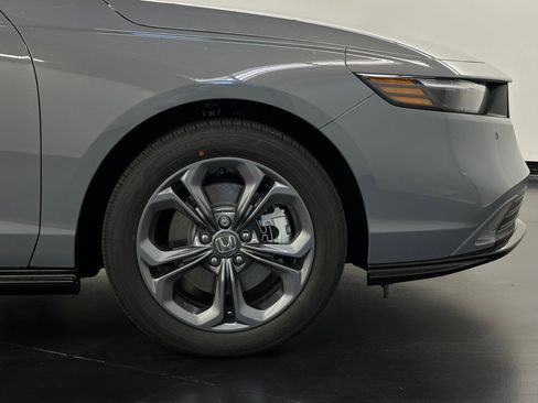 New 2026 Honda Accord EX-L image 10