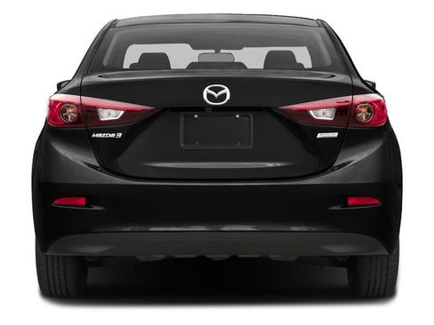Used 2016 MAZDA MAZDA3 i Sport w/ Preferred Equipment Package FWD image 8