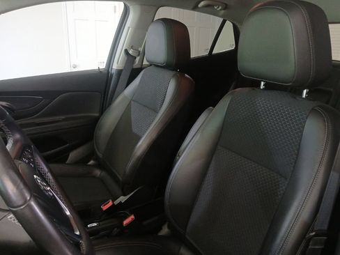 Used 2022 Buick Encore Preferred w/ Safety Package AWD/4WD image 16
