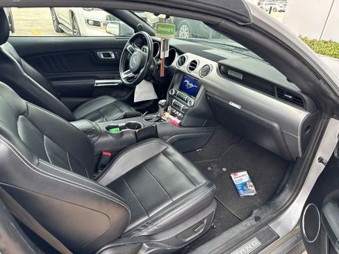 Used 2021 Ford Mustang Premium RWD image 15