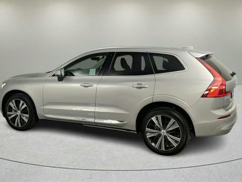 Used 2023 Volvo XC60 B5 Plus w/ Protection Package Premier FWD image 5