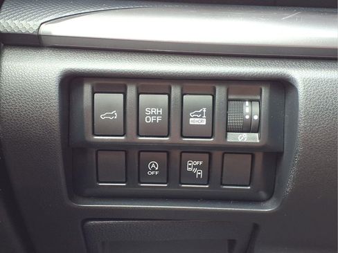 Used 2024 Subaru Forester Premium AWD/4WD image 20
