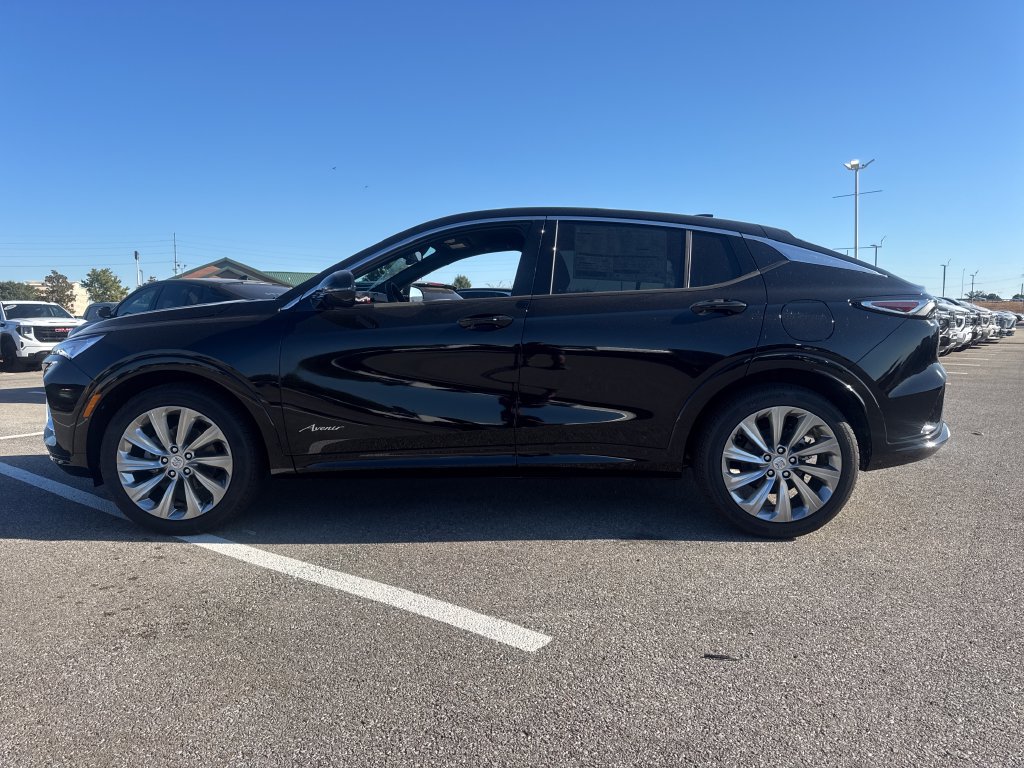 New 2026 Buick Envista Avenir FWD image 3