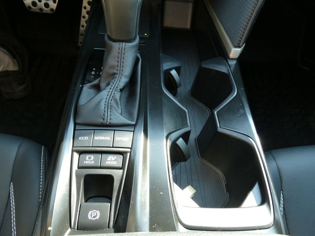 Used 2026 Toyota Camry SE w/ Multimedia Upgrade Package FWD image 28