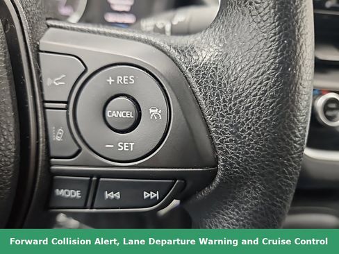 Used 2022 Toyota Corolla LE image 24