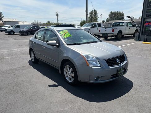Used 2008 Nissan Sentra 2.0 S w/ Convenience Plus Pkg FWD image 1