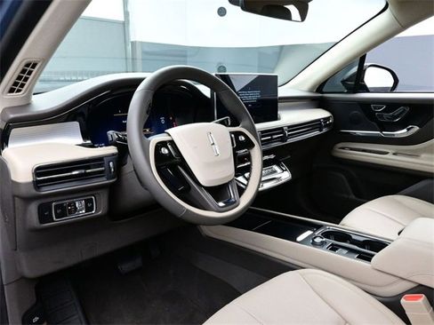 Used 2024 Lincoln Corsair FWD w/ Equipment Group 101A image 4